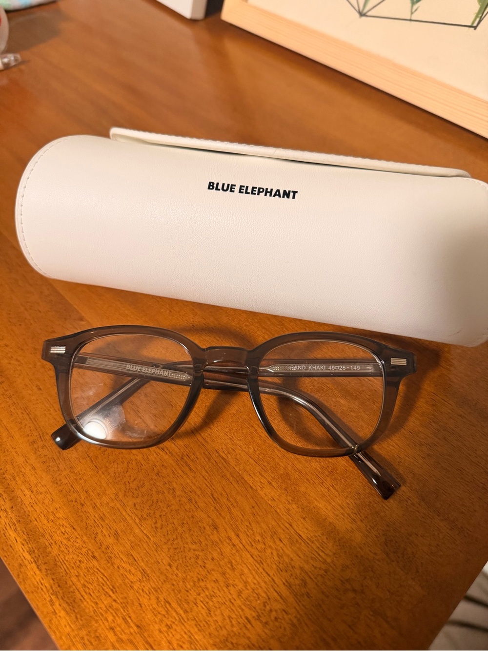 Blue Elephant Women's Glasses with White Case